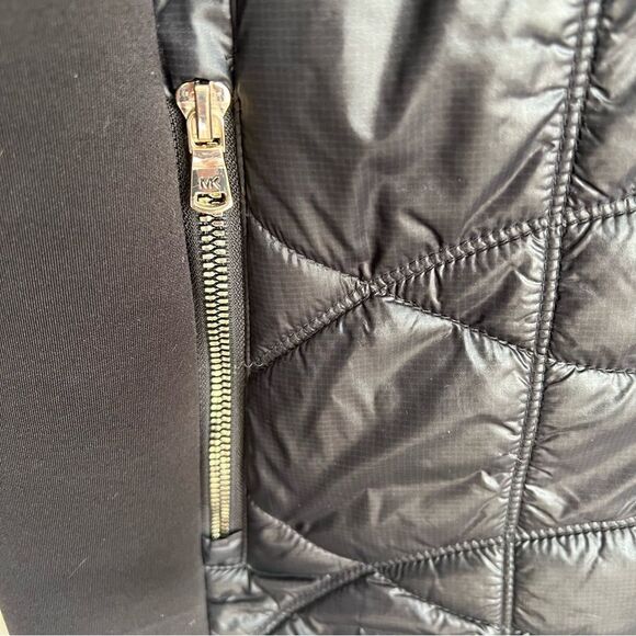 Michael Kors Jacket Coat Womens Small Black Quilted Neoprene Zip Up MK Logo - Picture 6 of 9